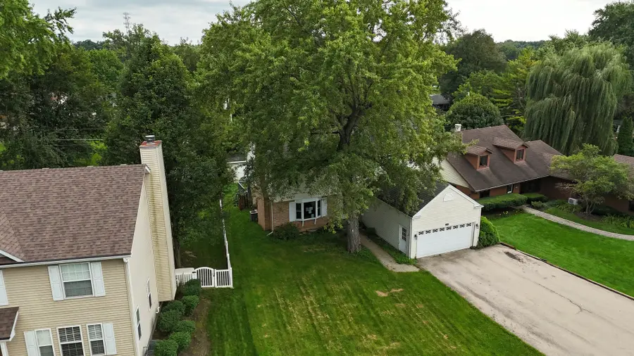 38025 N Academy Drive, Lake Villa, IL 60046 - #3