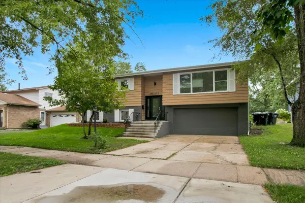 16101 Avalon Avenue, South Holland, IL 60473