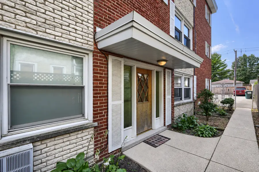 406 Franklin Avenue #2D, River Forest, IL 60305 - #3
