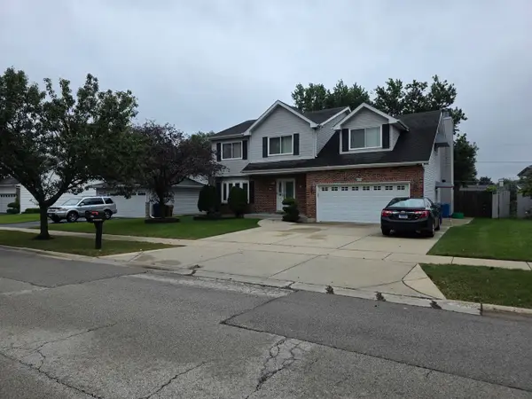 461 Polo Club Drive, Glendale Heights, IL 60139