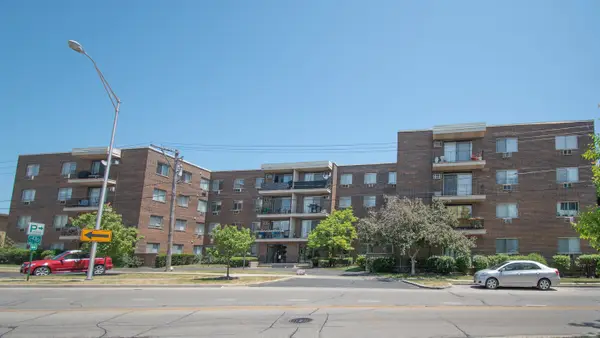 9445 Kenton Avenue #406, Skokie, IL 60076