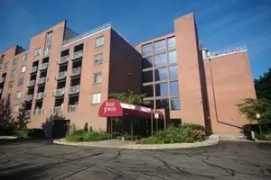1450 Plymouth Lane #305, Elgin, IL 60123