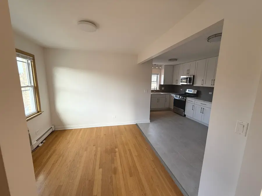 680 Beau Court, Des Plaines, IL 60016 - #3