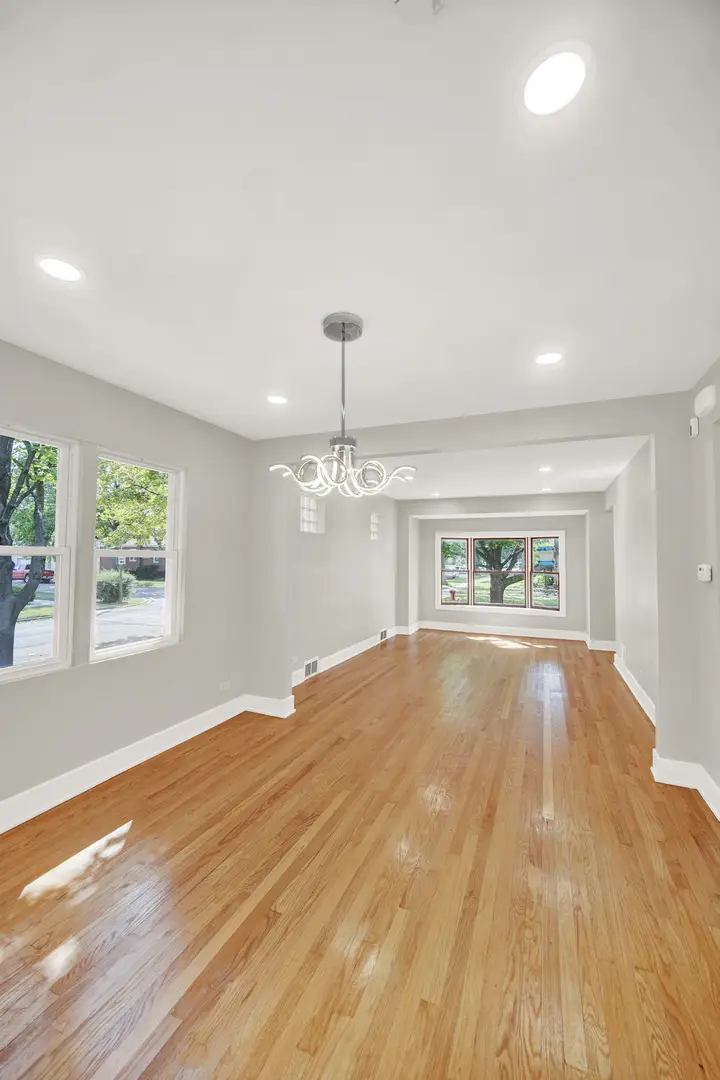 8425 S Homan Avenue, Chicago, IL 60652 - #3