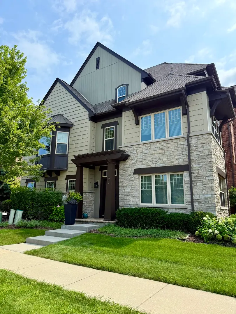 636 Parkside Court, Libertyville, IL 60048 - #3