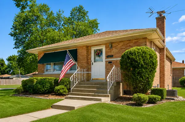 5325 Oak Center Drive, Oak Lawn, IL 60453