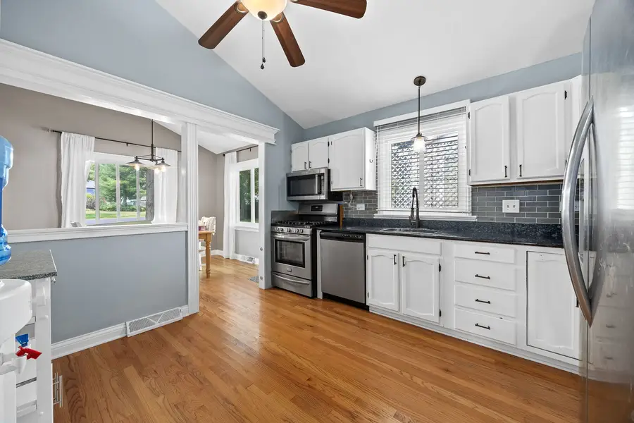 3S625 Lorraine Avenue, Warrenville, IL 60555 - #2