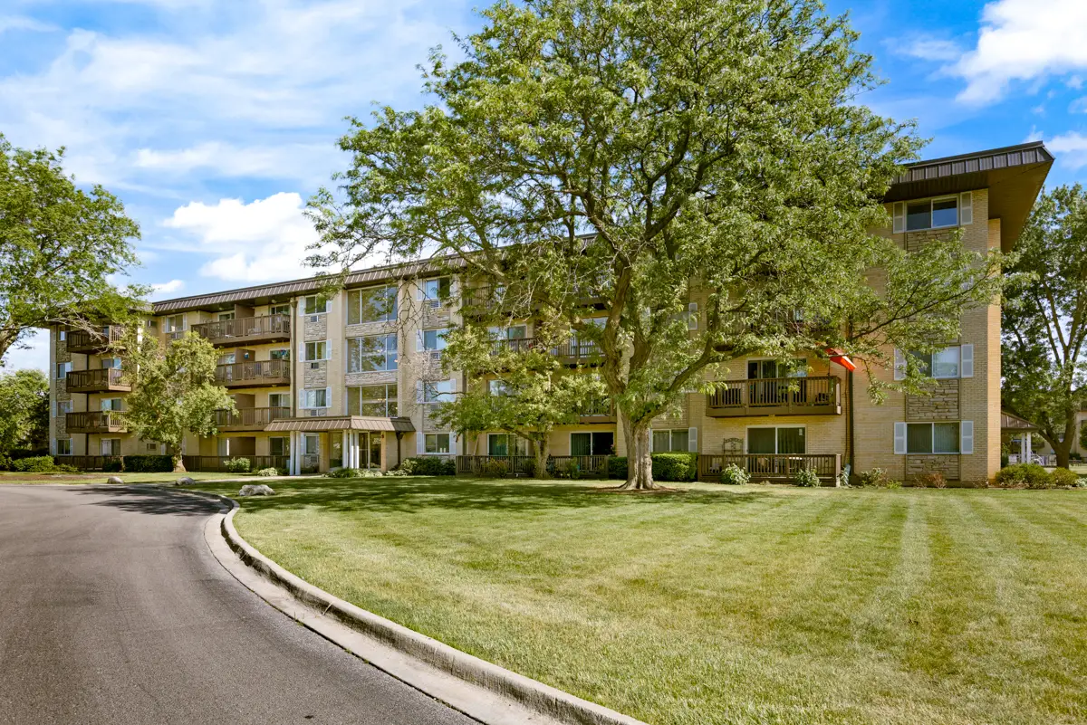 2214 S Goebbert Road #178, Arlington Heights, IL 60005 - #1