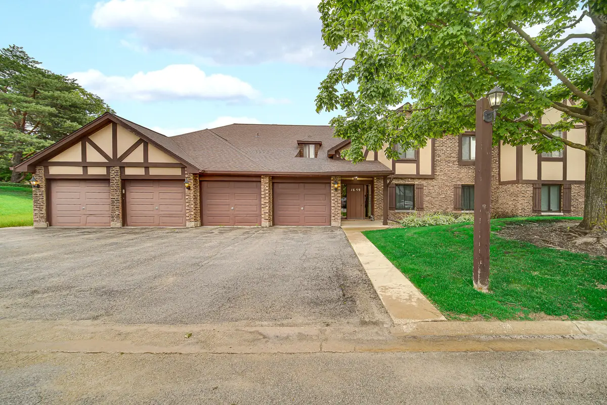 1659 Dover Court #A, Wheaton, IL 60189 - #1
