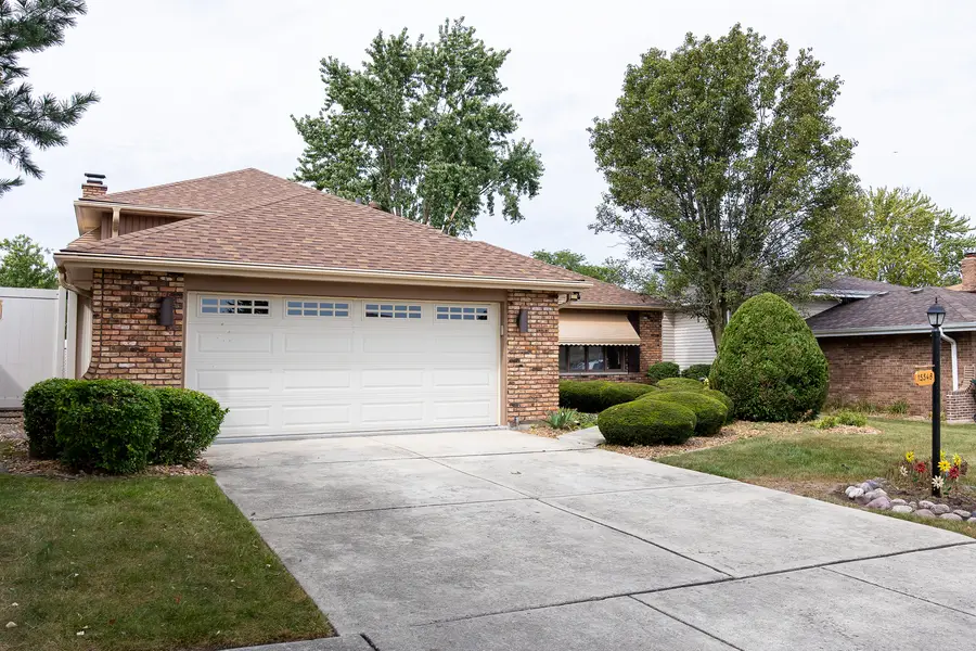 15548 Vista Drive, Oak Forest, IL 60452 - #3