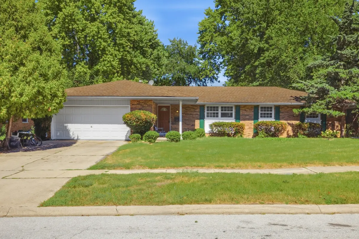 2355 Coach And Surrey Lane, Aurora, IL 60506 - #1