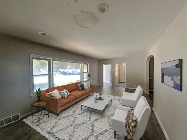 11527 S Parnell Avenue, Chicago, IL 60628 - #2