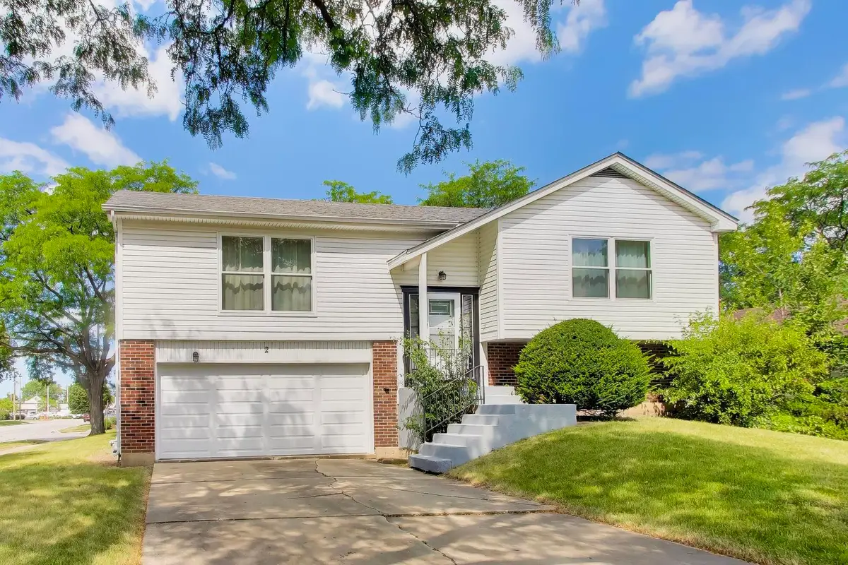 2 Oakmont Court, Streamwood, IL 60107 - #1
