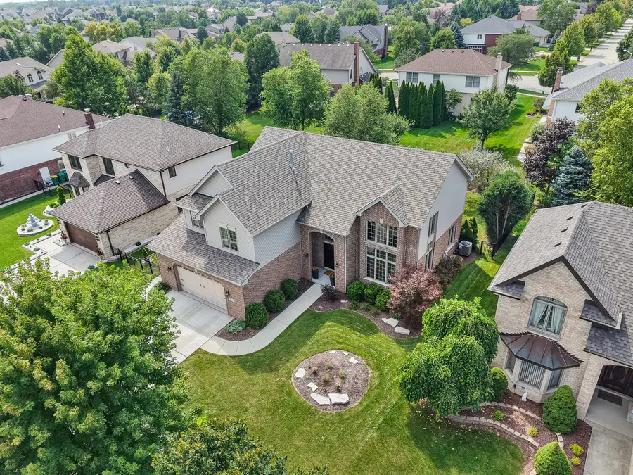 1246 Chatham Drive, Lemont, IL 60439 - #2