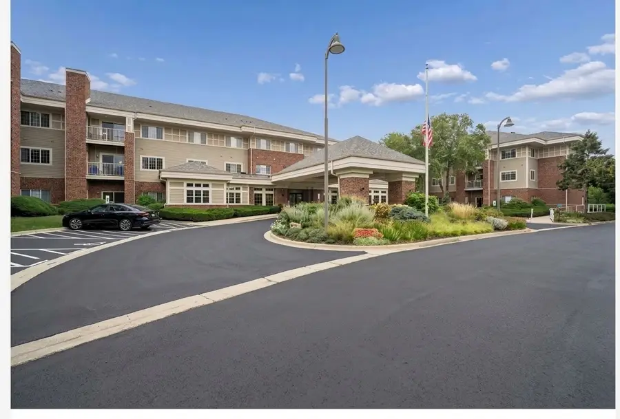 801 N Mclean Boulevard #330, Elgin, IL 60123 - #3