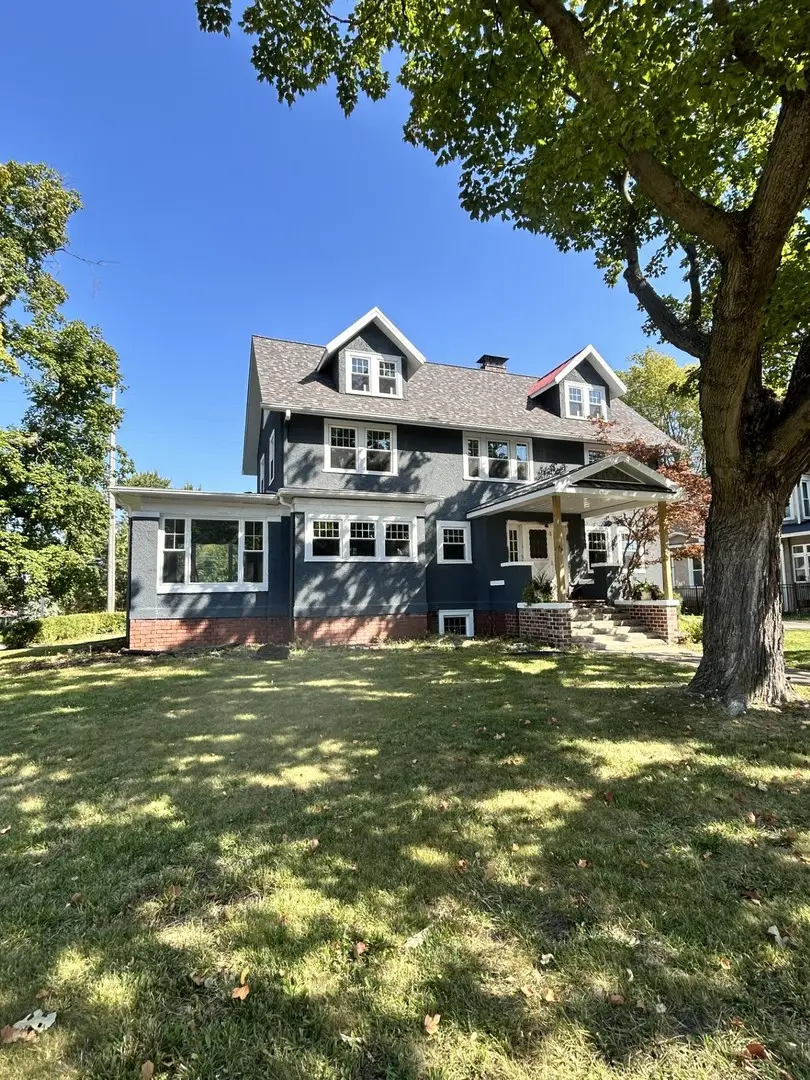 200 E Dakota Street, Spring Valley, IL 61362 - #1