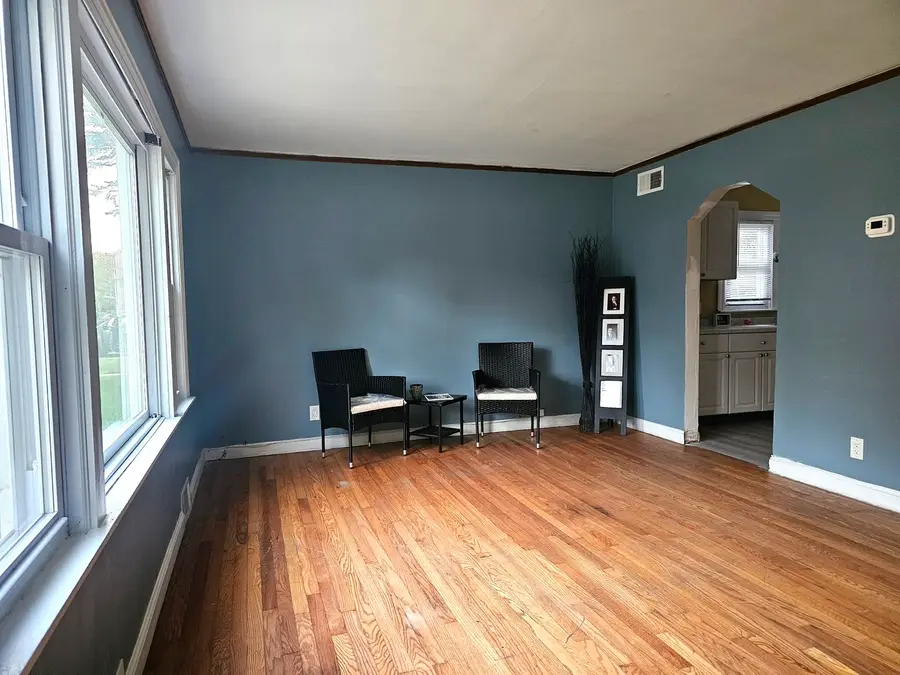 8006 Long Avenue, Burbank, IL 60459 - #2