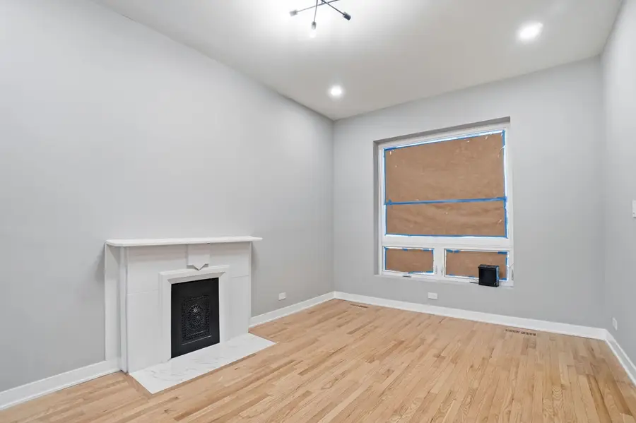 2739 W Maypole Avenue, Chicago, IL 60612 - #3