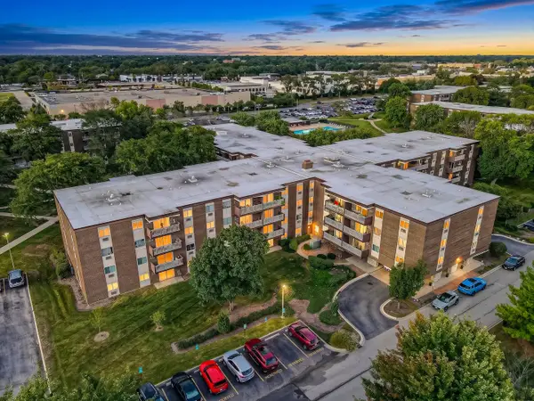 1311 S Finley Road #316, Lombard, IL 60148