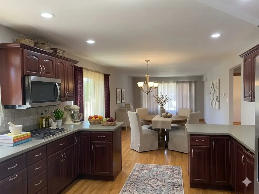 733 Caryn Circle, South Holland, IL 60473 - #2
