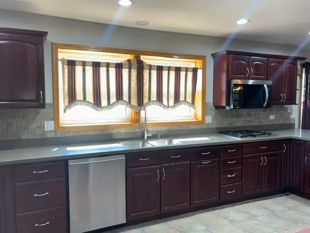 733 Caryn Circle, South Holland, IL 60473 - #3