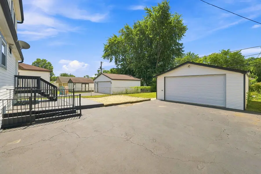 9524 Nashville Avenue, Oak Lawn, IL 60453 - #3