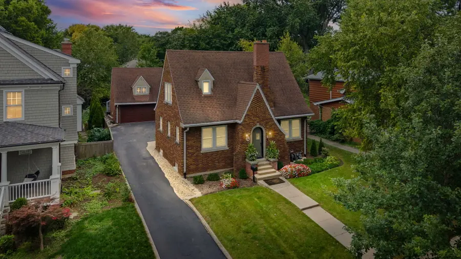227 2nd Avenue, Libertyville, IL 60048 - #3