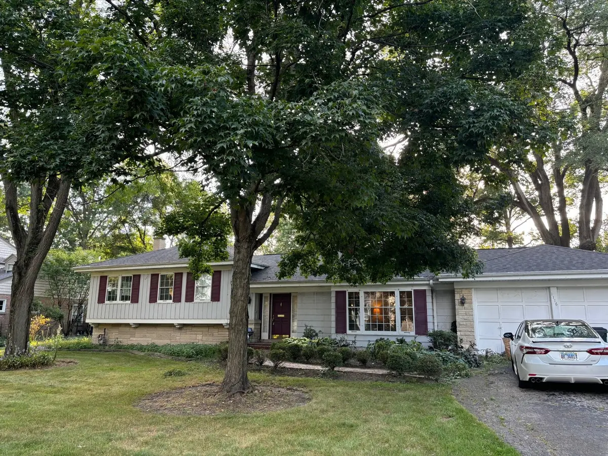 1116 Woodview Road, Burr Ridge, IL 60527 - #1