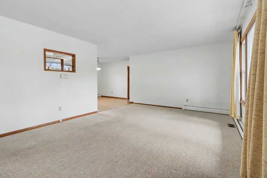 314 N Wabena Avenue, Minooka, IL 60447 - #3
