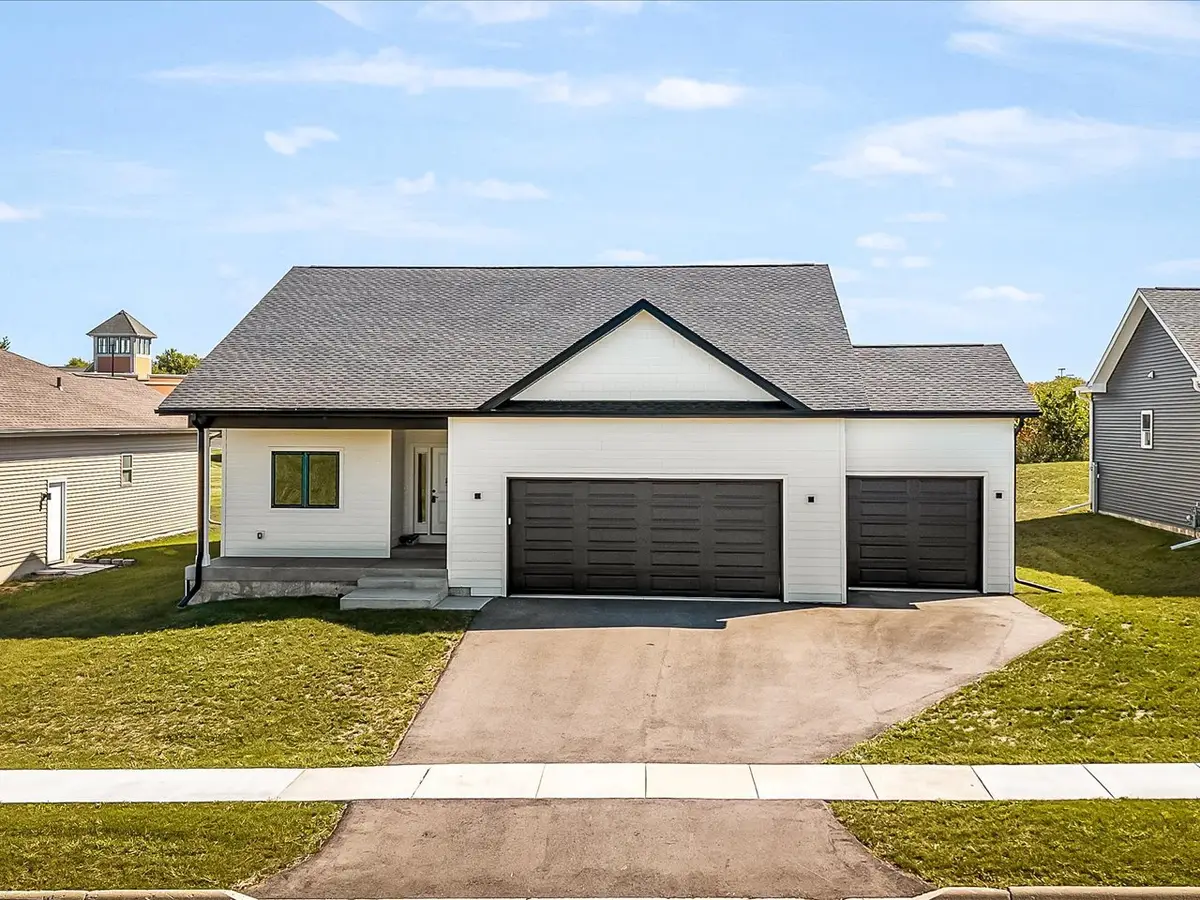 8557 Blue River Road, Rockford, IL 61107 - #1