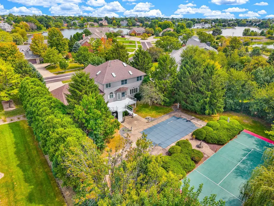 7 Smokey Court, Bloomington, IL 61704 - #2
