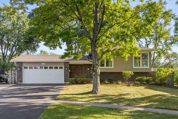 3105 Andrea Court, Woodridge, IL 60517