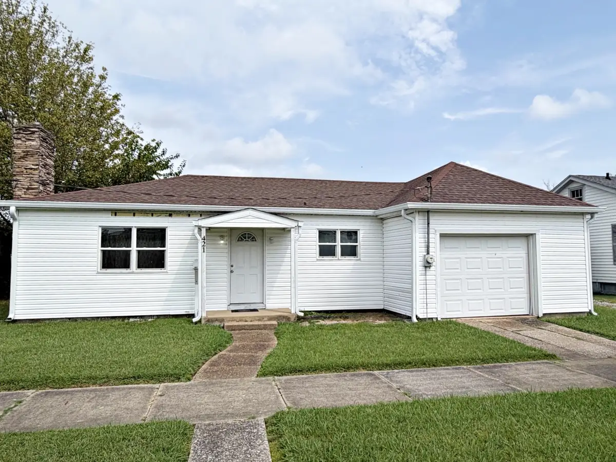 421 E 9th Street, Metropolis, IL 62960 - #1