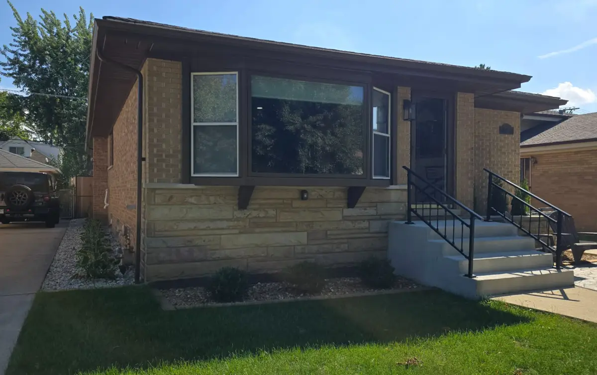7039 N Ottawa Avenue, Chicago, IL 60631 - #1