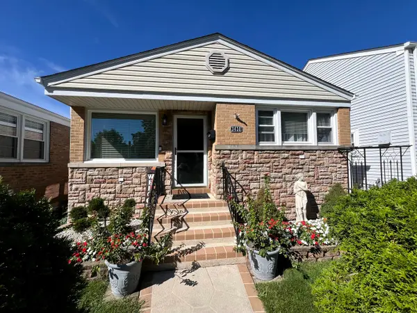 3438 N Oriole Avenue, Chicago, IL 60634