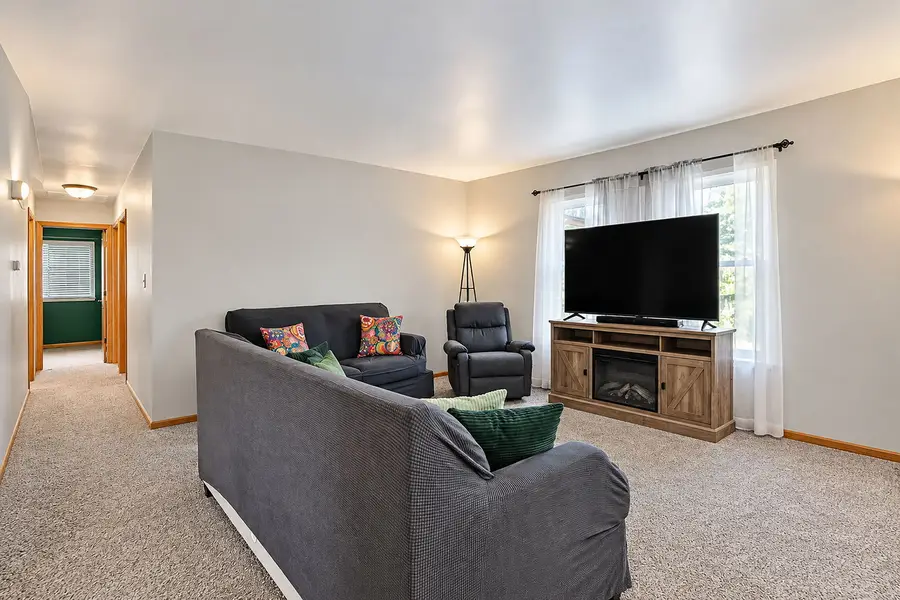 1534 Timberwood Court #1534, Sycamore, IL 60178 - #3