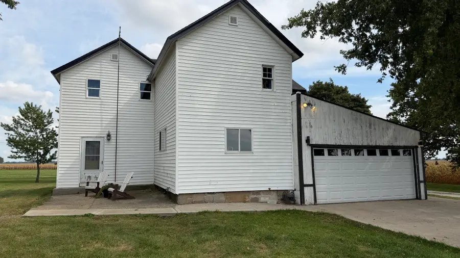 6151 Cunniff Road, Tampico, IL 61283 - #3