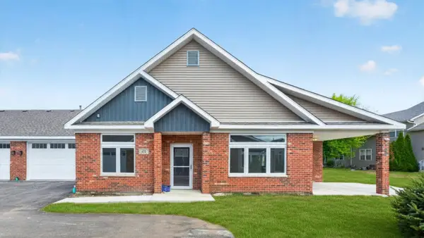 570 Stearn Drive #570, Genoa, IL 60135