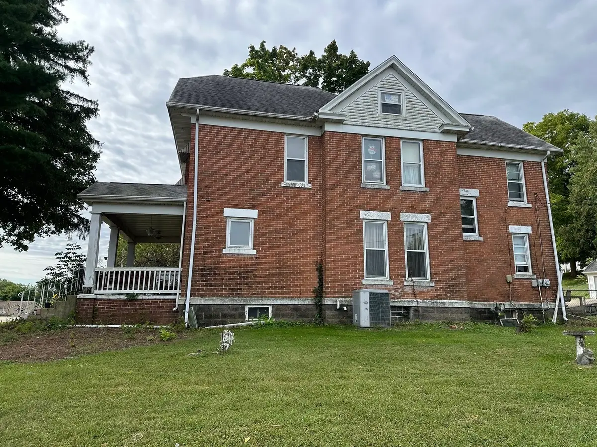 1520 Chicago Avenue, Savanna, IL 61074 - #1