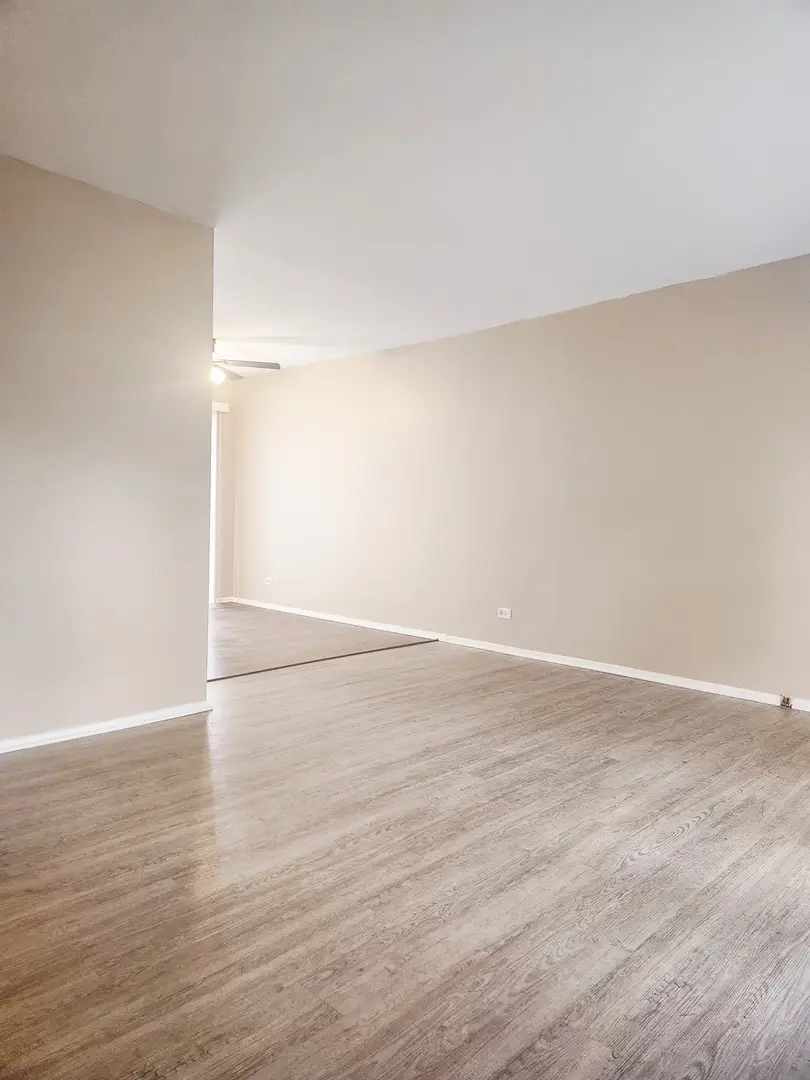 3152 Medford Court #3152, Streamwood, IL 60107 - #3
