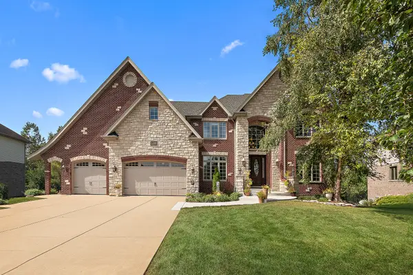 22550 Nature Creek Circle, Frankfort, IL 60423