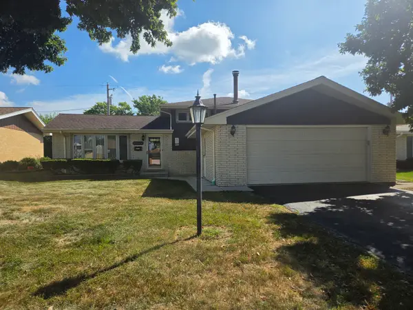 10715 S Nordica Avenue, Worth, IL 60482