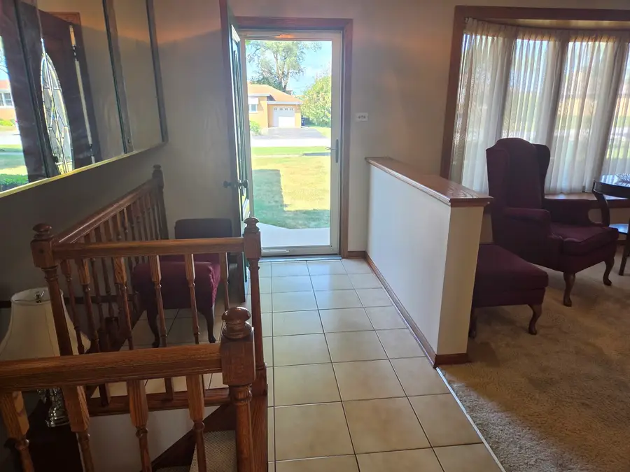 10715 S Nordica Avenue, Worth, IL 60482 - #2