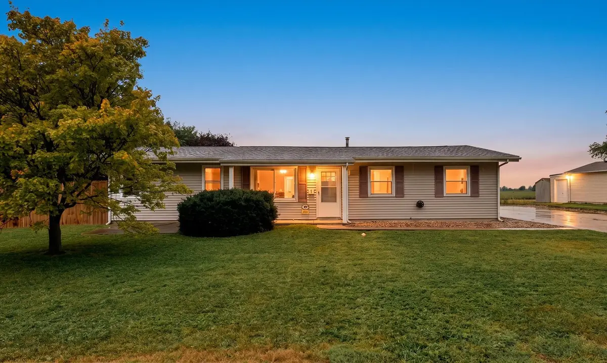 549 S Hinkley Street, Bement, IL 61813 - #1