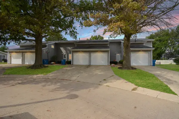 1560 Hunt Drive #D, Normal, IL 61761