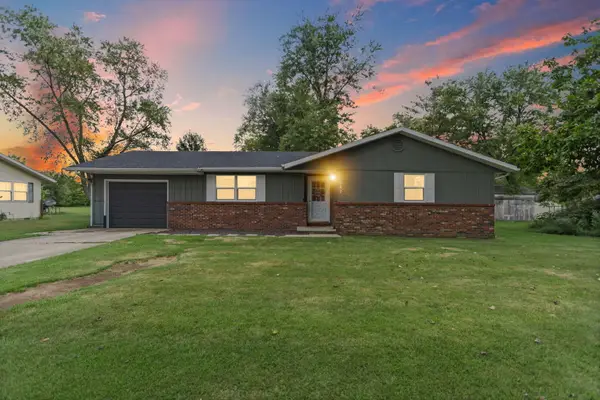 742 N Reel Avenue, Salem, IL 62881