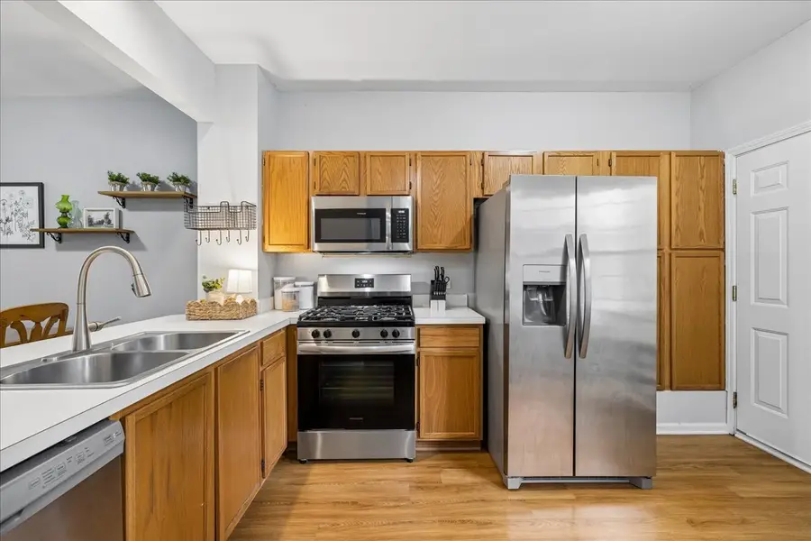 7123 Westwood Drive #7123, Carpentersville, IL 60110 - #2