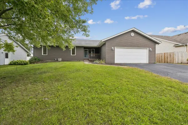 319 1st Light Drive, Stillman Valley, IL 61084