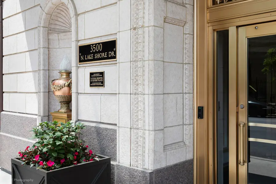 3500 N Lake Shore Drive #11C, Chicago, IL 60657 - #2