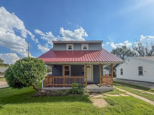 2195 E Decatur Street, Decatur, IL 62521